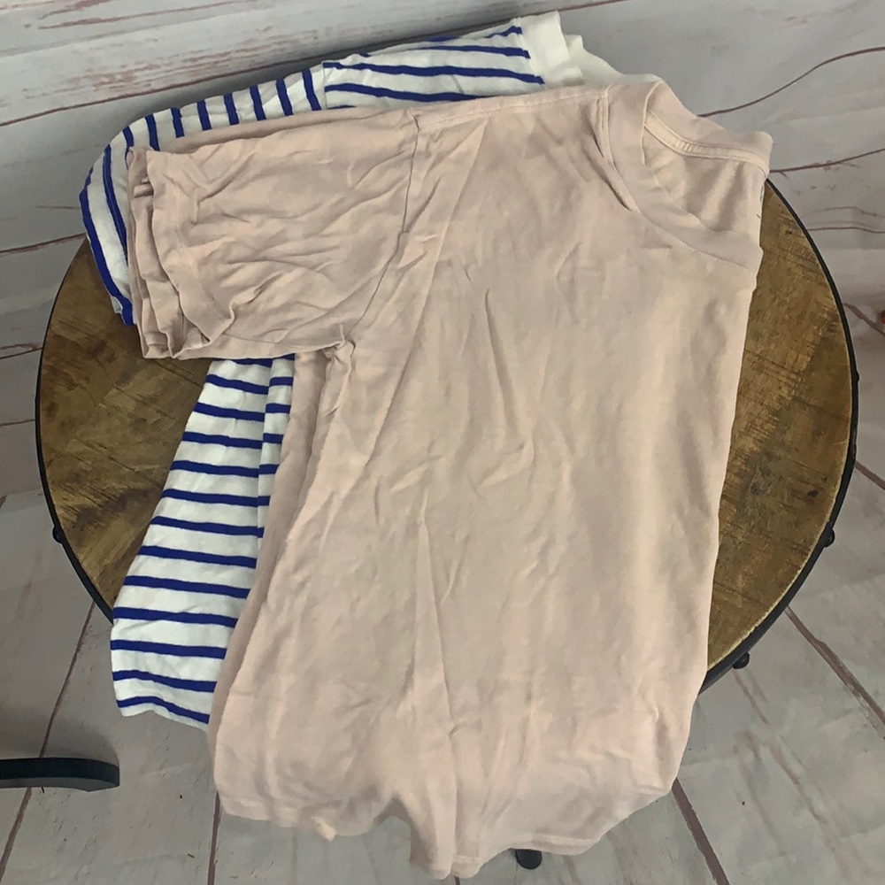 2/$20 GAP Boxy Crop Tees